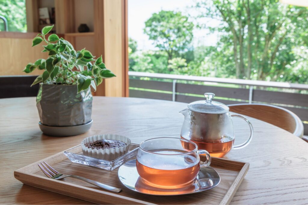 施術後のお茶の時間。ao.では急がずに過ごしていただいています